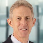 headshot Daniel Lyons