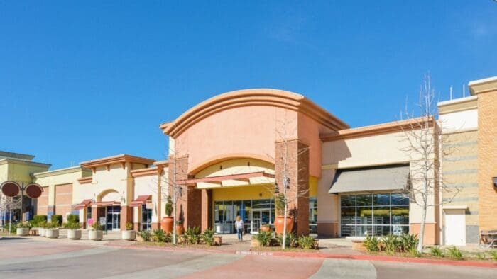 Robust Retail Sales Halt Stock Momentum: December 17, 2024