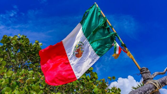 Banxico Hold Priced at $0.95, UMich Upward Revision Was Expected: June 25, 2026