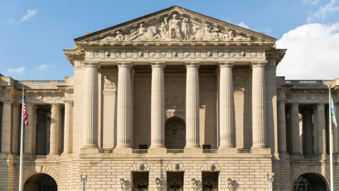 Long-Dated Treasuries Rally as Sec. Bessent Doubles Debt Buybacks: Aug. 19, 2026
